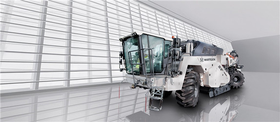 WR250 冷再生機-.jpg