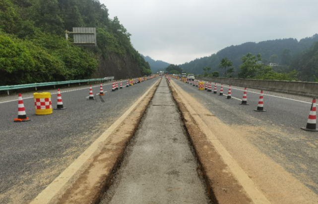 1692172549595473.png image.png